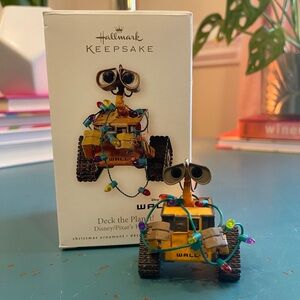 2008 Hallmark Keepsake Ornament WALL*E “DECK the PLANET” Disney Pixar Christmas